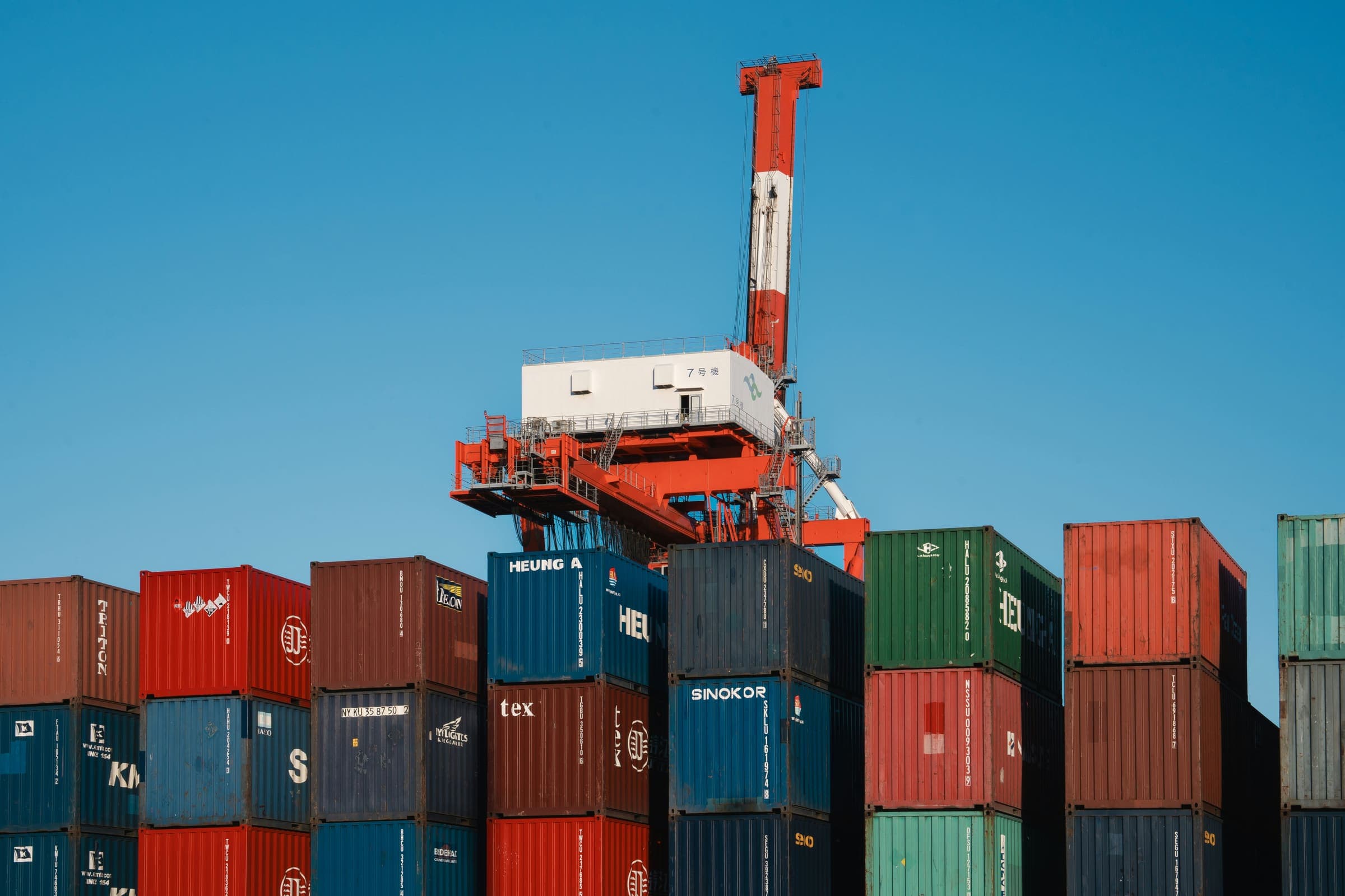 Cargo Handling 6
